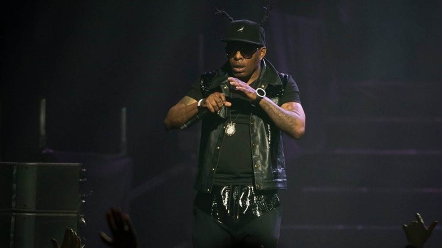 Πέθανε ξαφνικά στα 59 του ο ράπερ Coolio