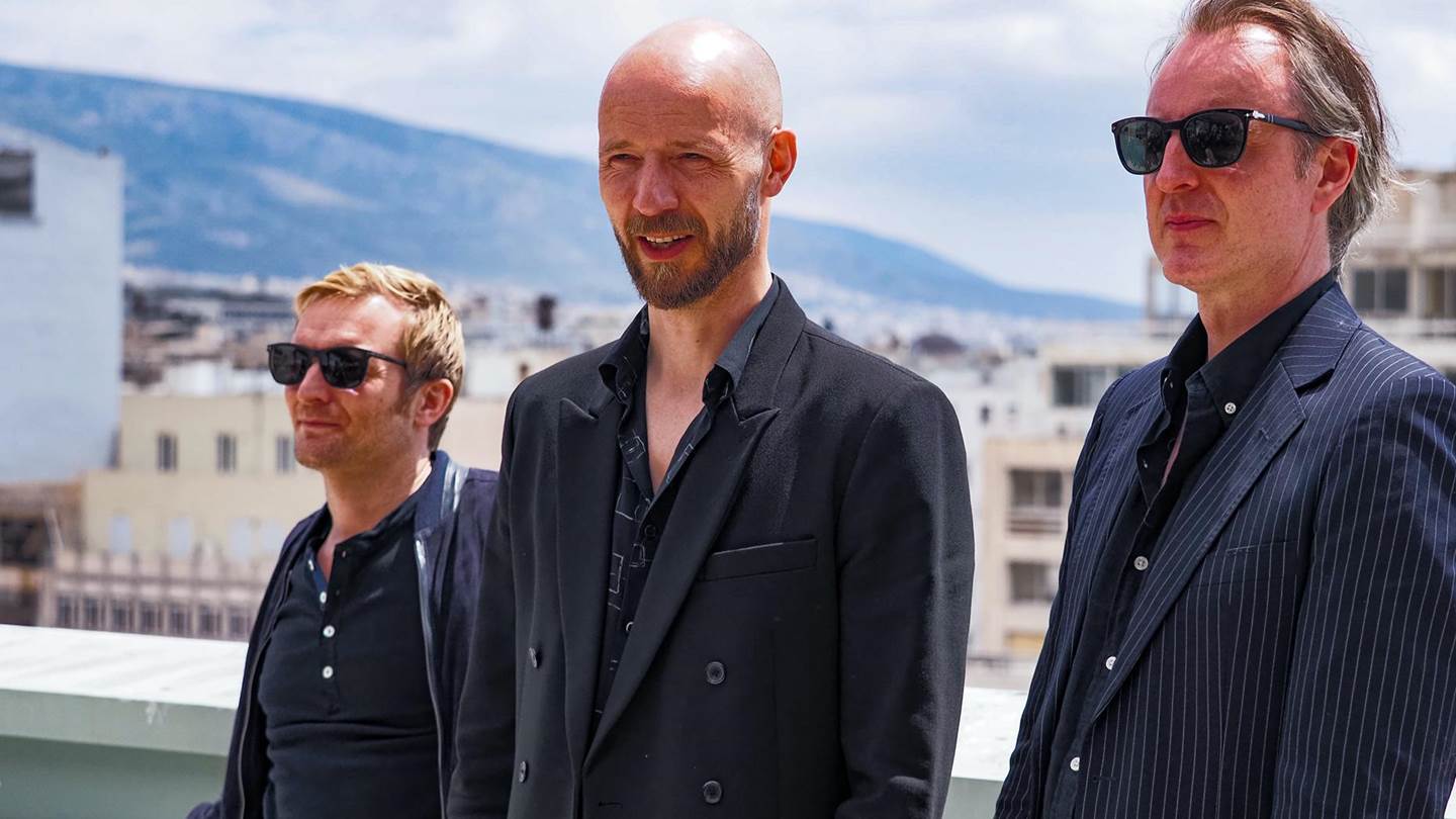 Ένα χαλαρό μεσημέρι με τους Madrugada