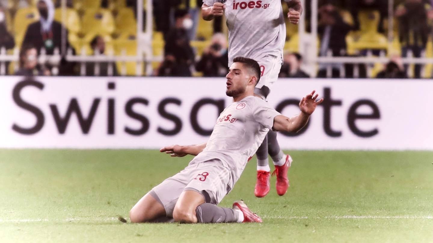 Για τον Γιώργο Μασούρα, καθρέφτης είναι μόνο το γήπεδο