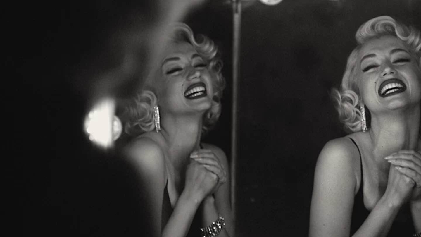 Πώς η Ana De Armas μεταμορφώθηκε σε Marilyn Monroe
