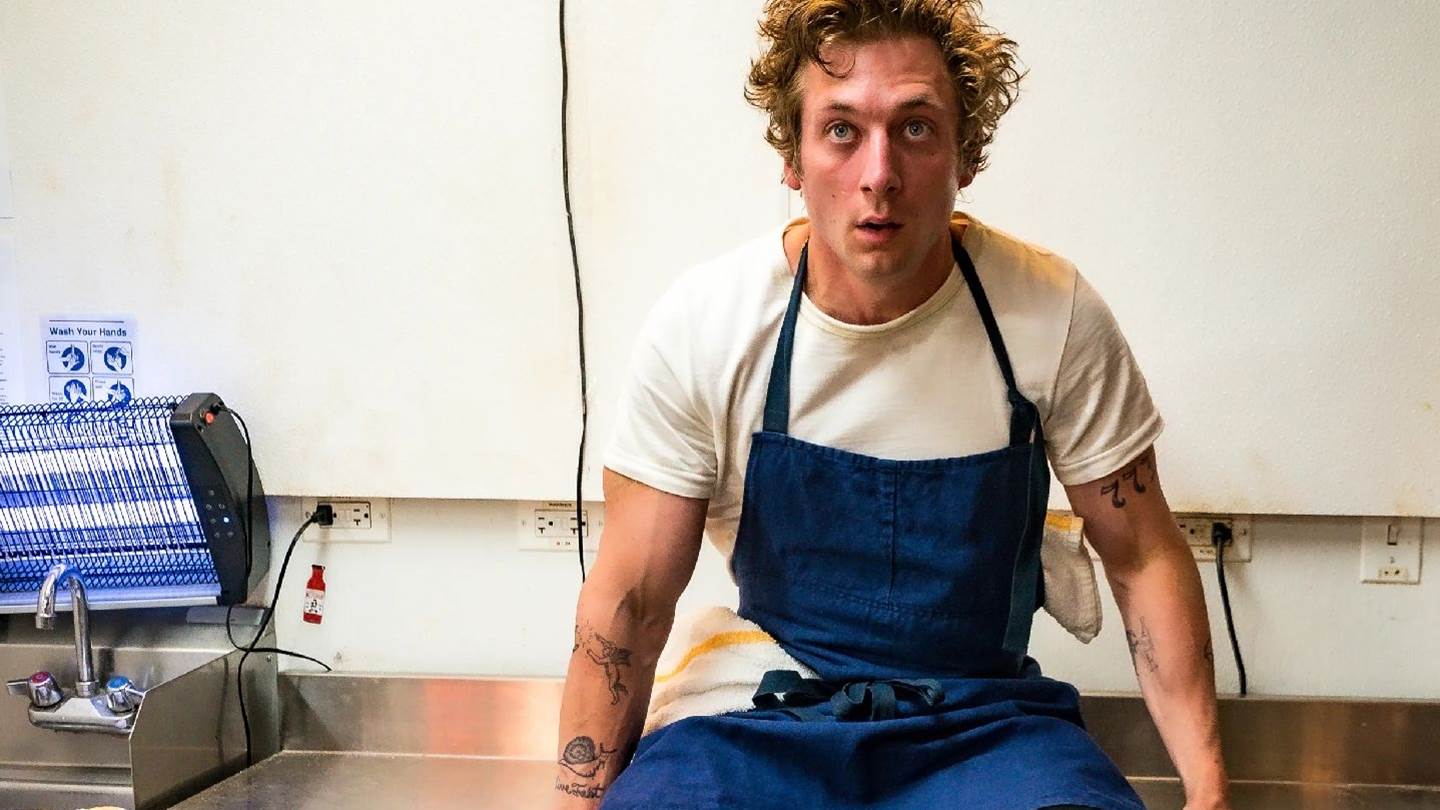 3 σειρές για να δεις μέχρι να ξαναξεκινήσει The Bear