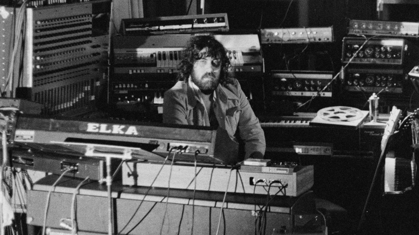 O Vangelis κατέκτησε τον Παράδεισο με τα πλήκτρα του