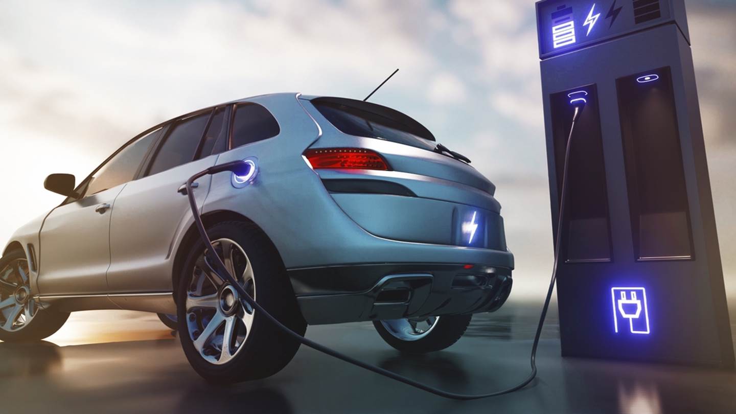 Γιατί οι πεζοί κινδυνεύουν περισσότερο από τα ηλεκτρικά αυτοκίνητα στους δρόμους