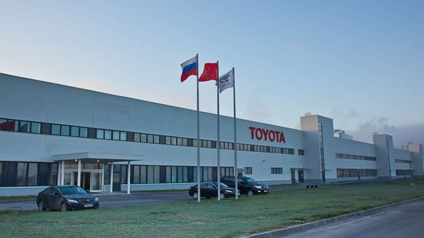 Η Toyota αποχαιρετά τη Ρωσία