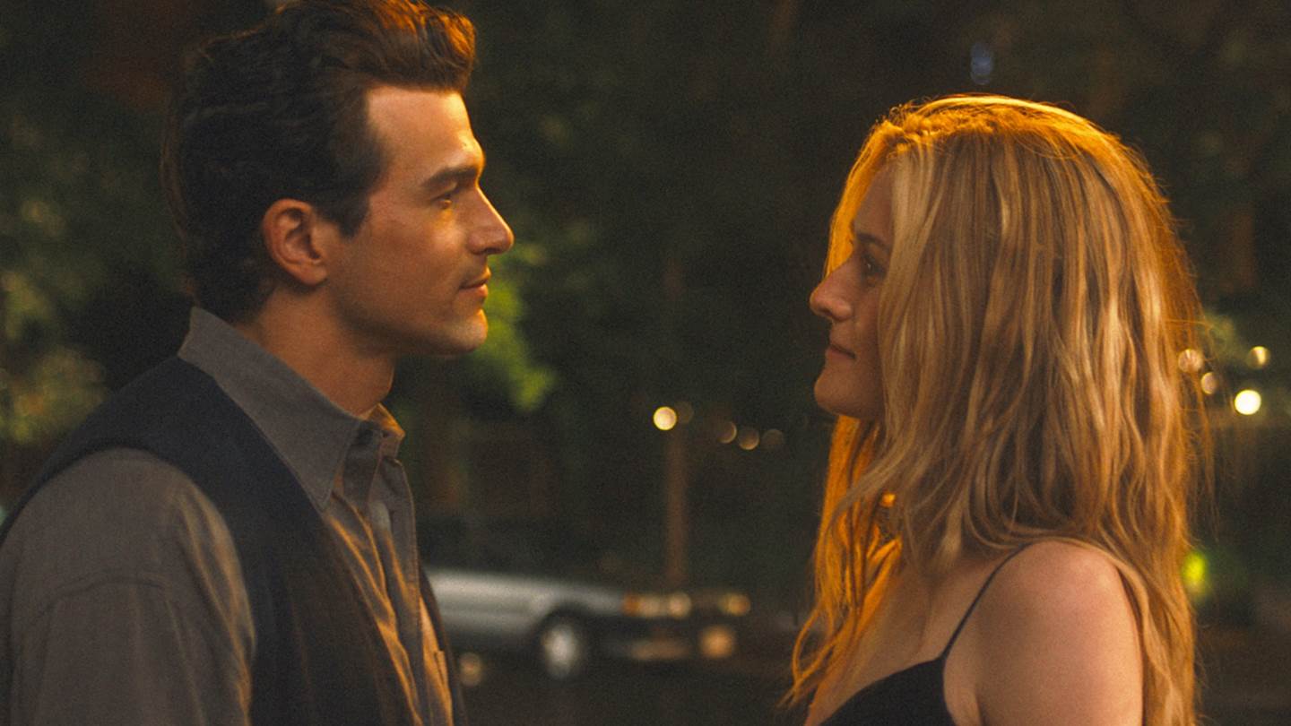 Το ρομάντζο των John F. Kennedy Jr. και Carolyn Bessette έγινε σειρά-Πού και πότε θα το δεις