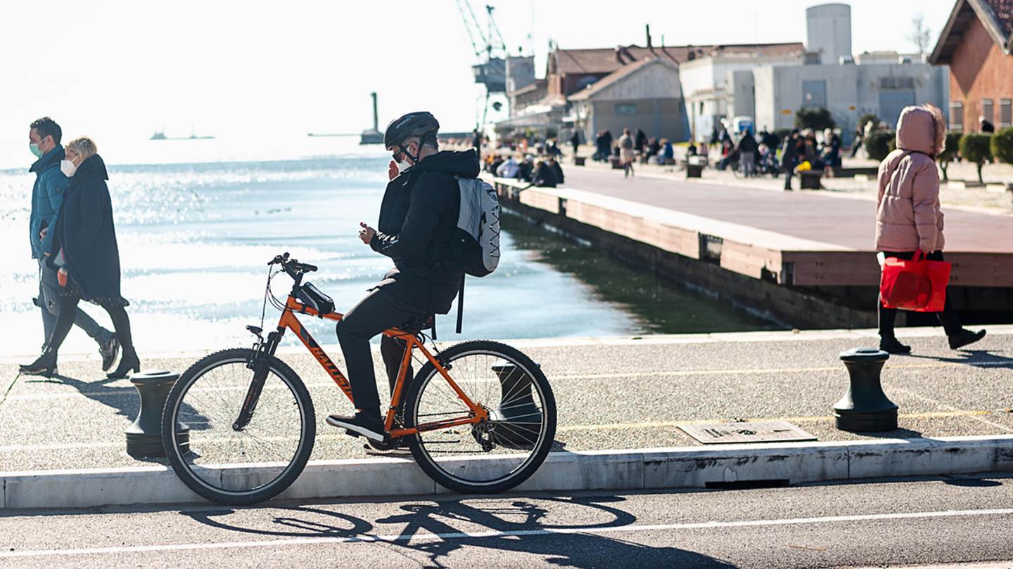 Τα μέτρα που θα συνεχιστούν και μετά την άρση του lockdown