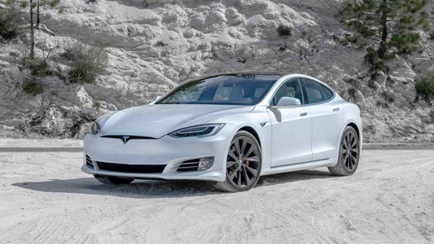 Το σύνδρομο των ιπτάμενων Tesla