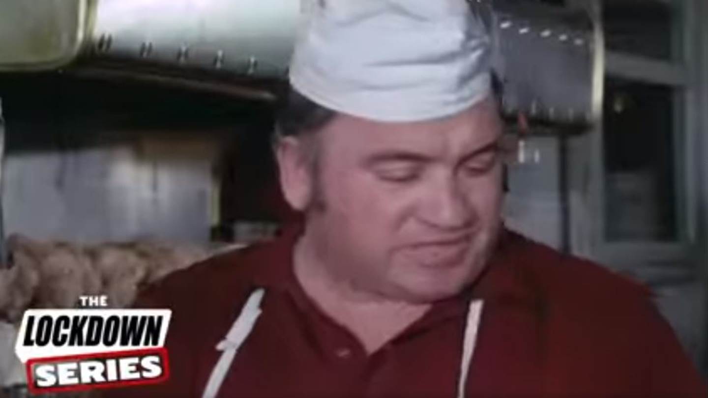 Το επικό βίντεο της Φίνος Φιλμ για την εστίαση που άνοιξε ξανά