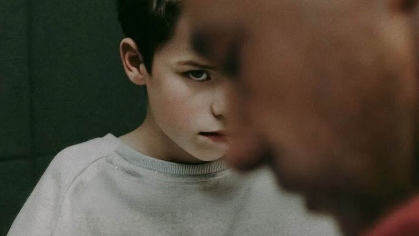 Τι μάθαμε από το Adolescence σχετικά με τους ψηφιακούς κινδύνους για τους εφήβους