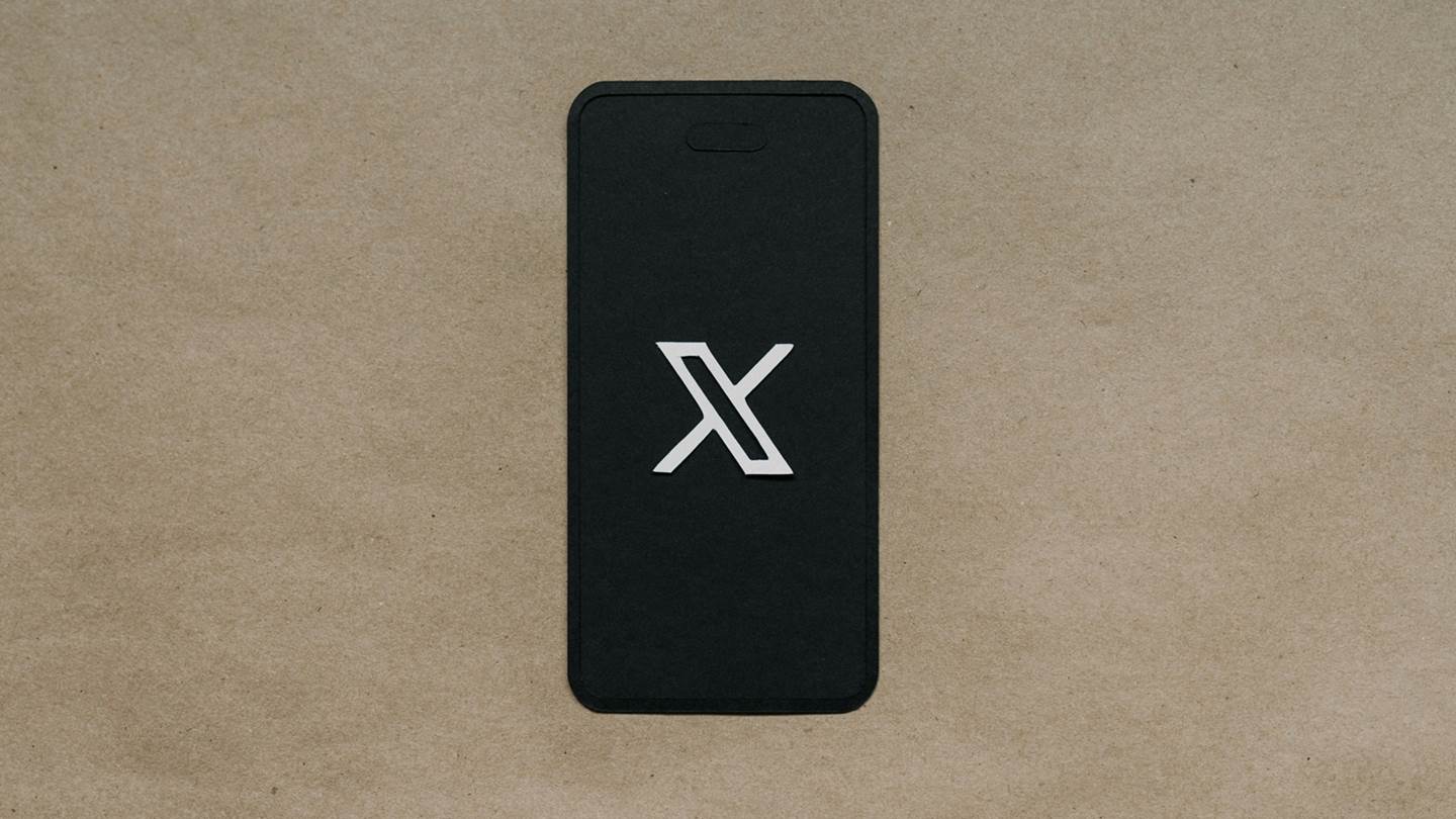 Γιατί να μην διαγράψεις τον λογαριασμό σου στο Χ (Twitter)