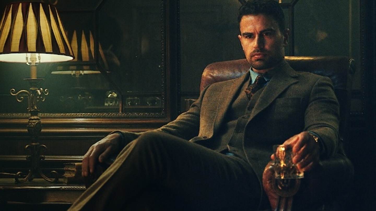 Όλα όσα τρώνε και πίνουν στο The Gentlemen του Guy Ritchie