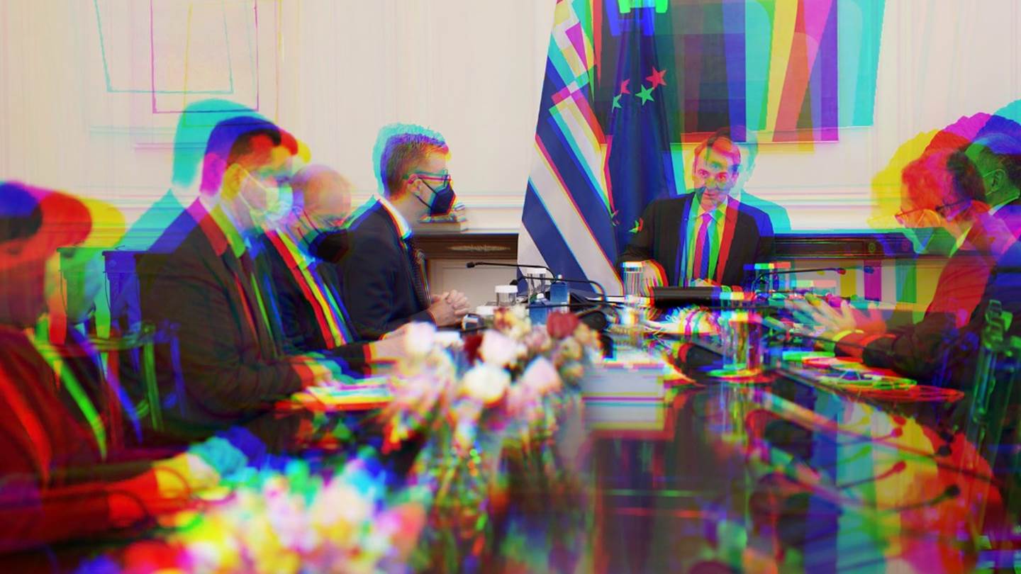 Γιατί η κυβέρνηση έκανε πίσω στα rapid tests για το ρεβεγιόν