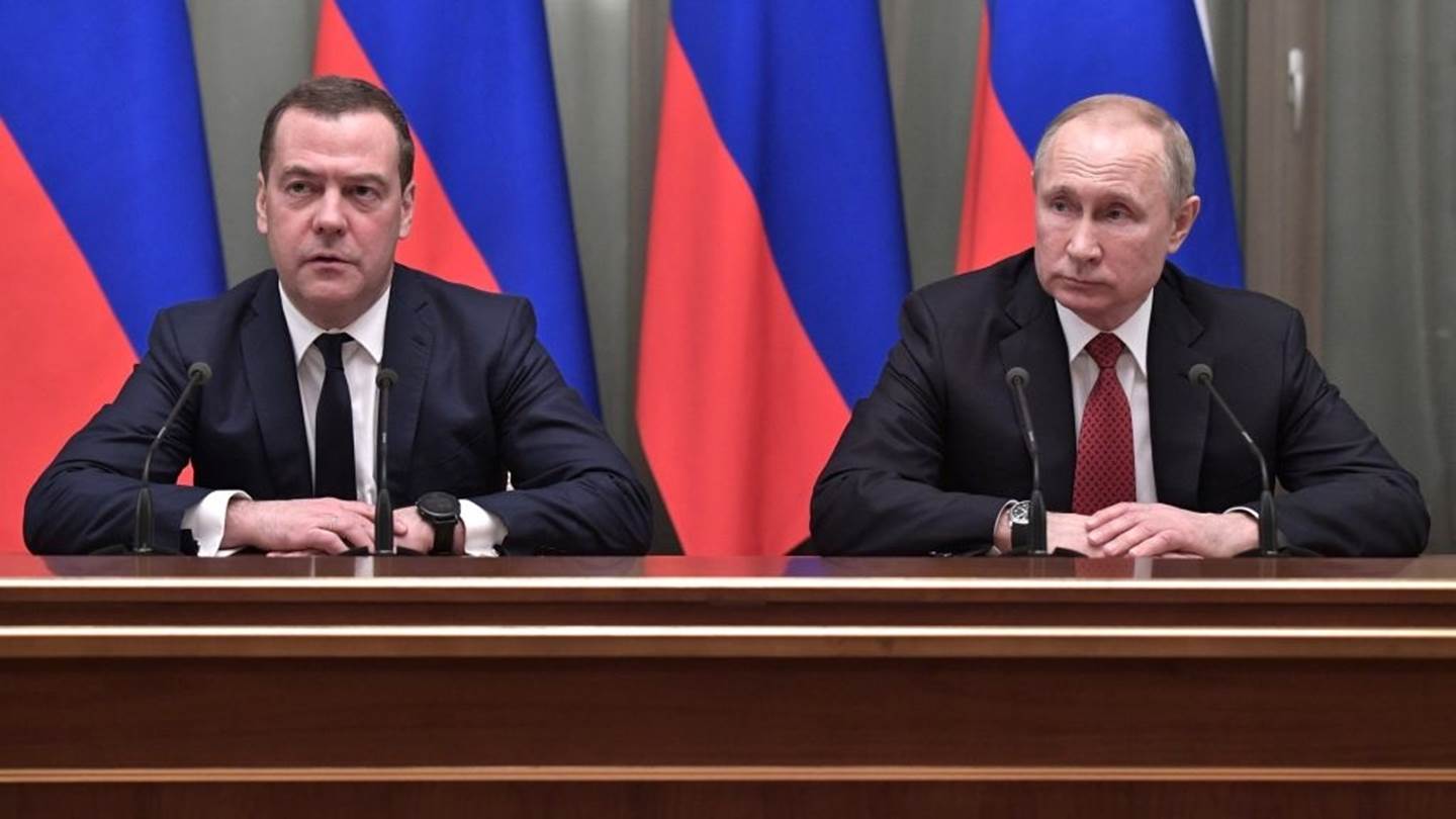 Εθνικιστικό παραλήρημα Medvedev για όσους έφυγαν από τη Ρωσία