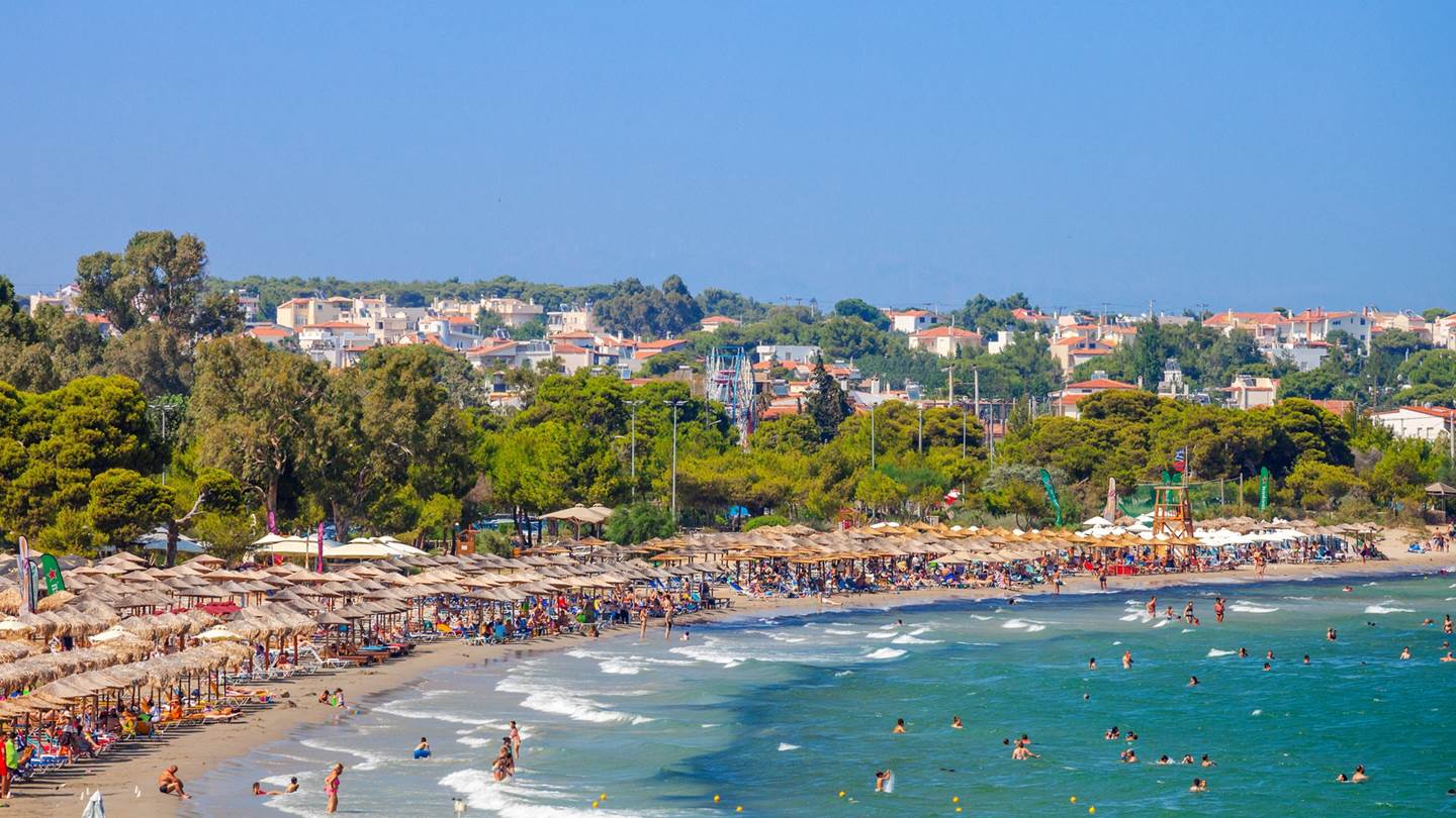 Οι αυστηρώς ακατάλληλες παραλίες της Αττικής