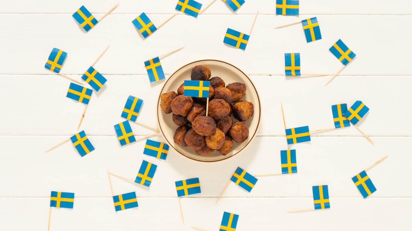 Η μόνη συνταγή που χρειάζεσαι για τη σημερινή Meatball Day