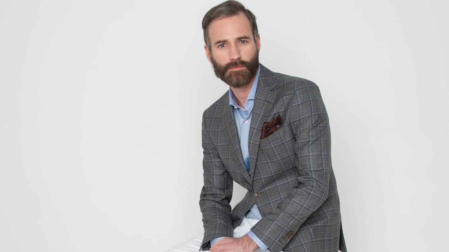 Πώς θα συνδυάσεις σακάκι-πουκάμισο-παντελόνι φέτος την άνοιξη και το καλοκαίρι