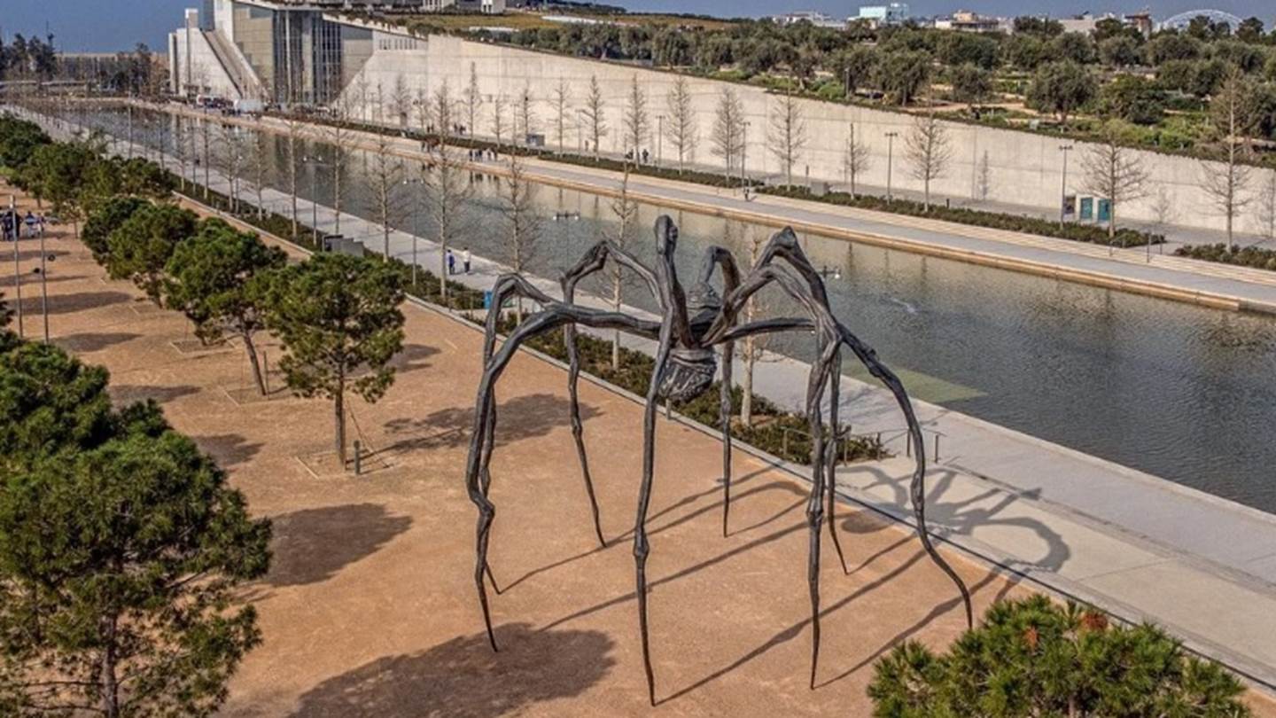 Τι παίζει με τη γιγαντιαία αράχνη στο ΚΠΙΣΝ