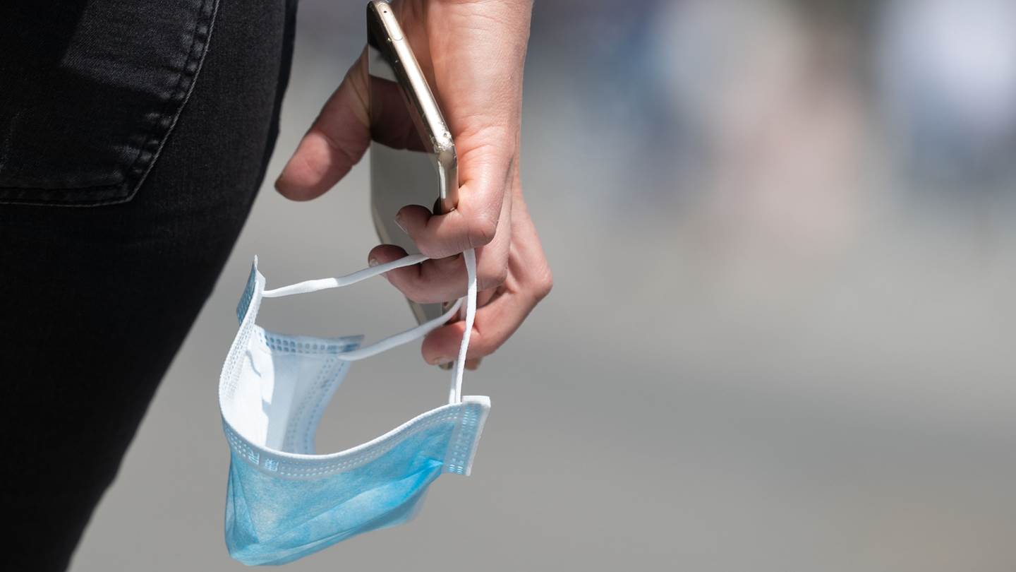 Για ποιους μπορεί να επιστρέψει το sms στο 13033