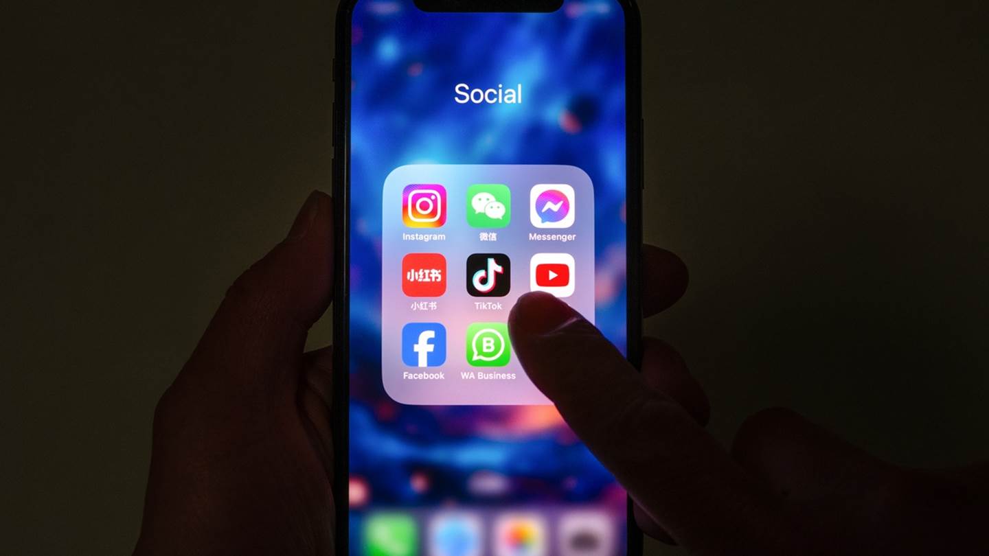 Τι θα συμβεί αν η Amazon αγοράσει το TikTok