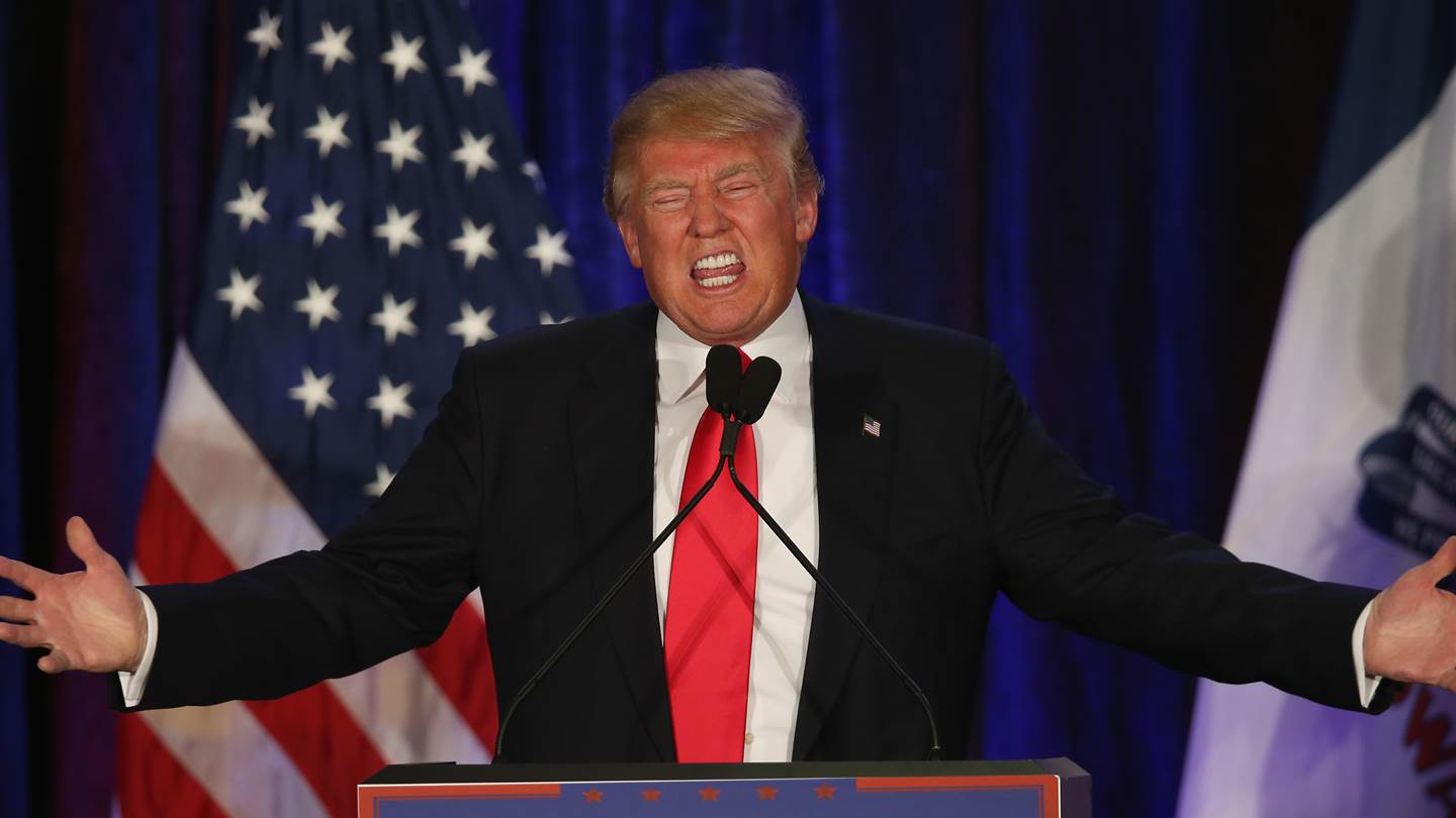 Ο Donald Trump αφήνει τον Λευκό Οίκο, λιγότερο δημοφιλής από ποτέ