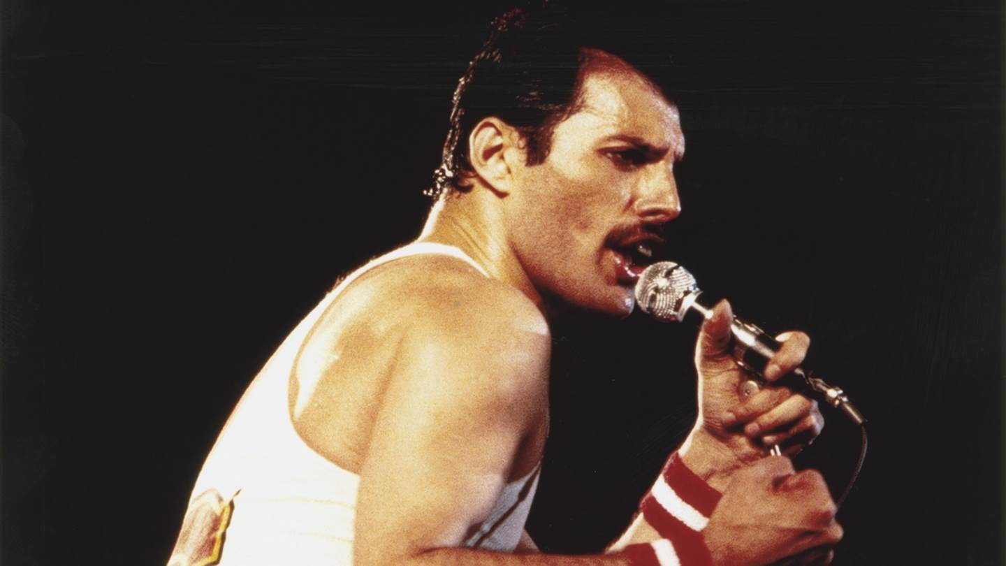 Όταν ο Freddie Mercury μεταμφίεσε σε άνδρα την πριγκίπισσα Diana για να μπουν σε gay club