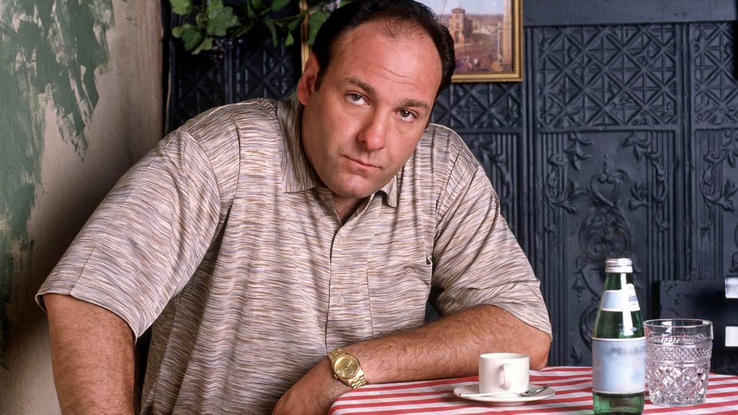 Γιατί ο κόσμος παθιάζεται με τους γκάνγκστερ