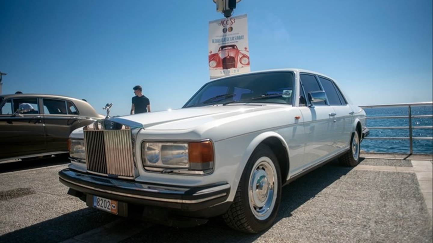 Το υπερθέαμα κλασικών αυτοκινήτων και μοτοσικλετών του Αλίμου επιστρέφει