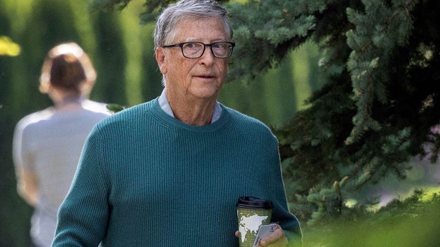 Όλα όσα μπορείς να αγοράσεις με την περιουσία του Bill Gates