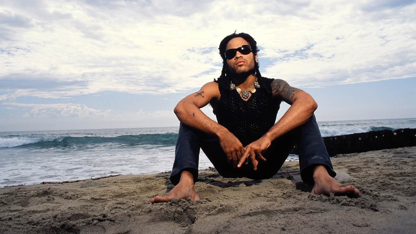 Μάθαμε τι τρώει και πώς γυμνάζεται ο Lenny Kravitz για να δείχνει 20 χρόνια νεότερος