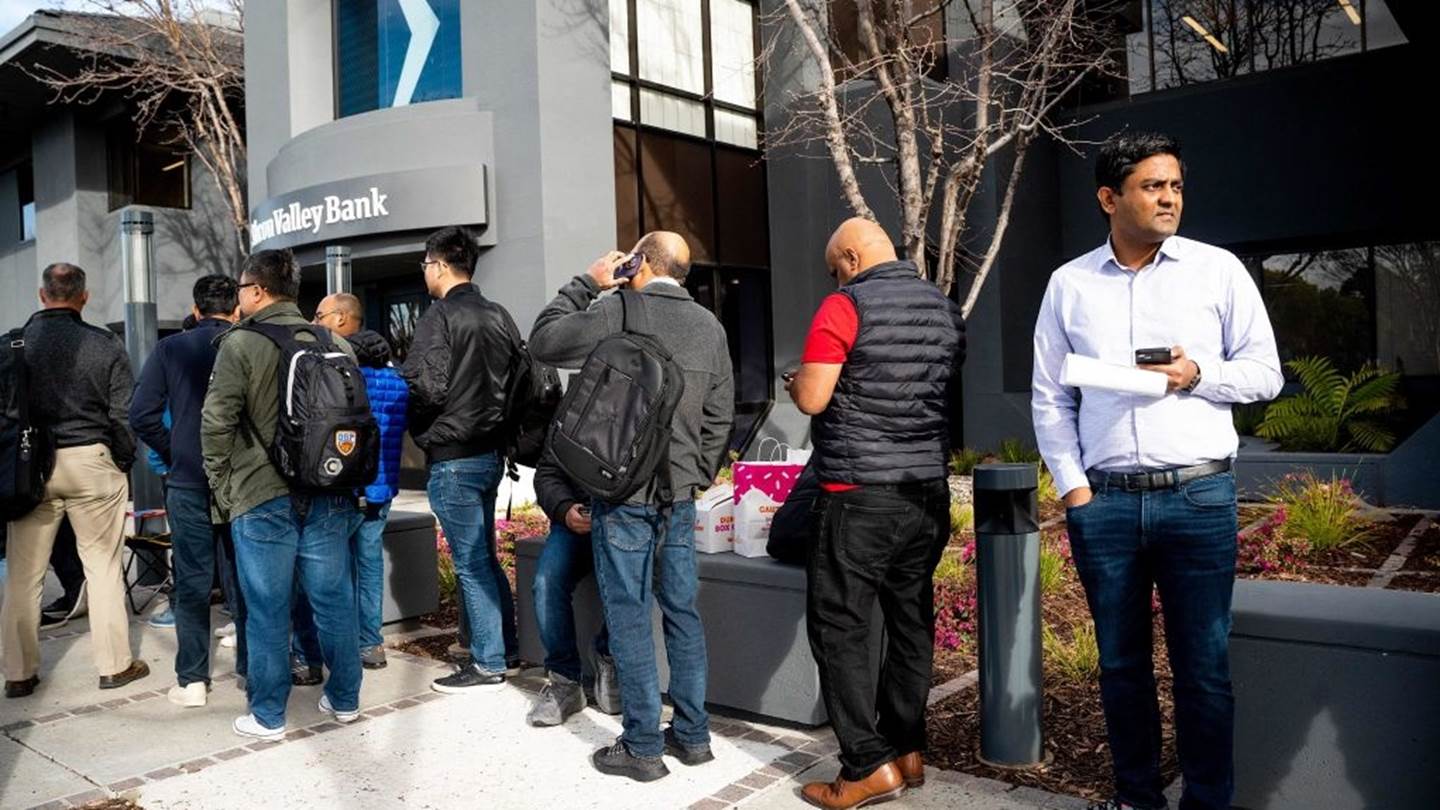 Οι πραγματικοί κίνδυνοι μετά την κατάρρευση της Silicon Valley Bank