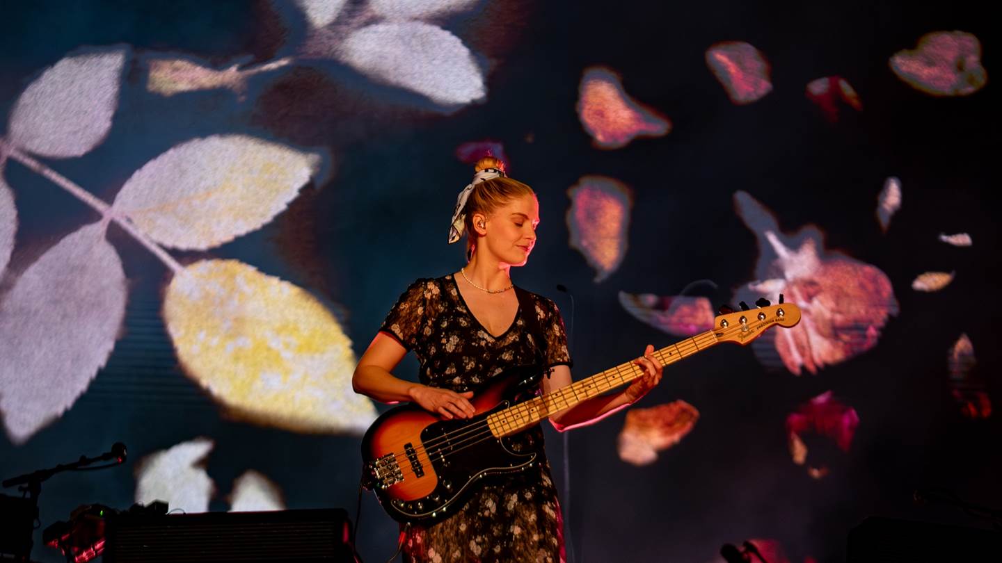 London Grammar, Aurora & Klangphonics εντυπωσίασαν το κοινό του Release Athens σε ένα μαγικό σόου