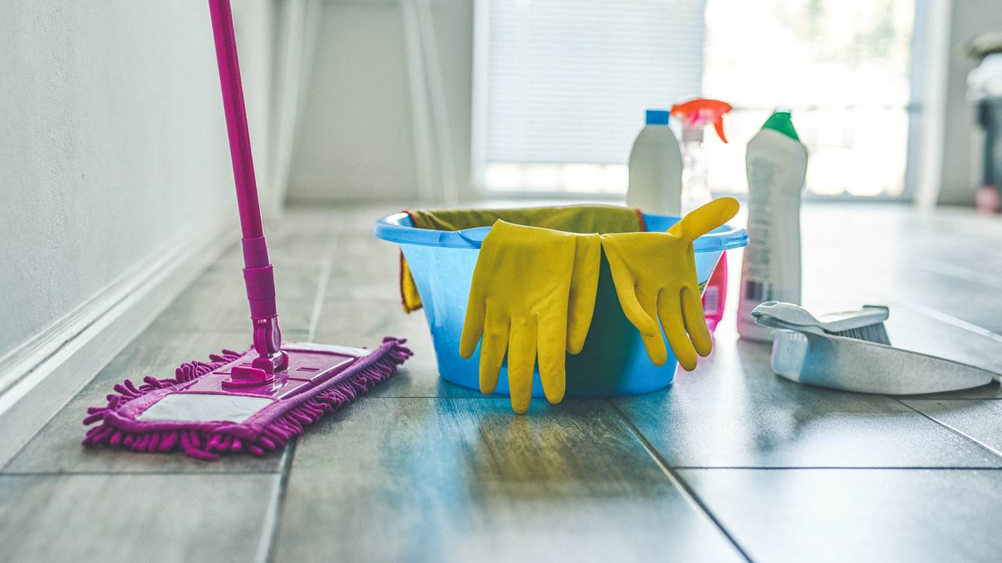 Σύντομος οδηγός για τον σωστό καθαρισμό του σπιτιού