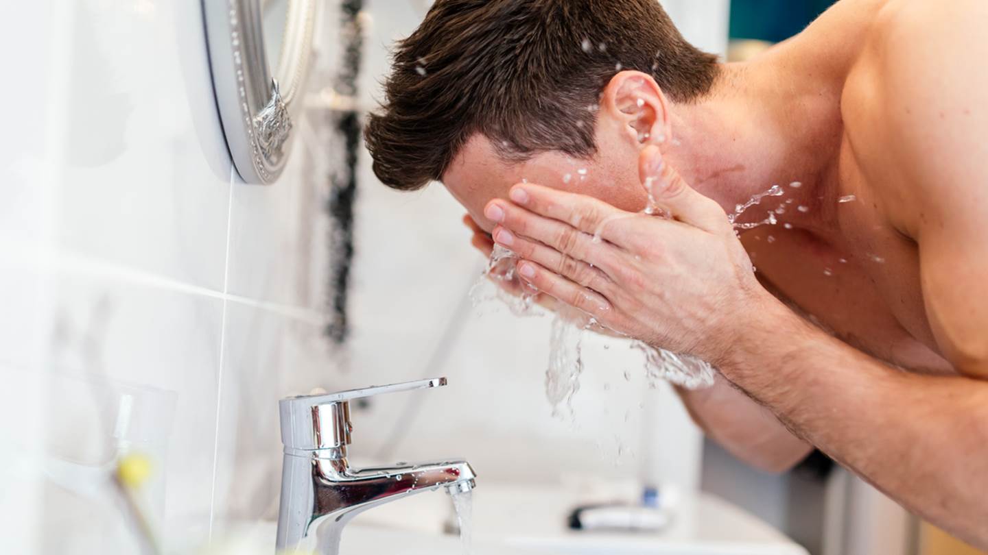 10 προϊόντα για καθαρή επιδερμίδα