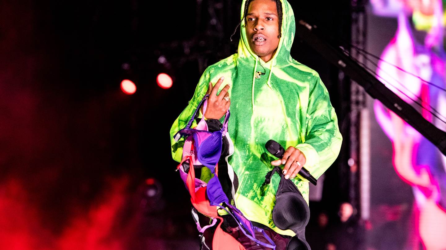 Οι ράπερς που ντυνόμαστε σαν κι αυτούς χωρίς να το καταλαβαίνουμε