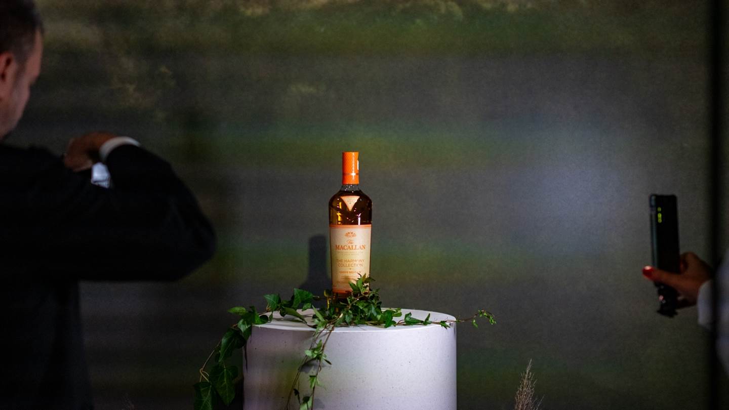 Όταν η φύση συναντά την αισθητική και το κορυφαίο σκωτσέζικο ουίσκι