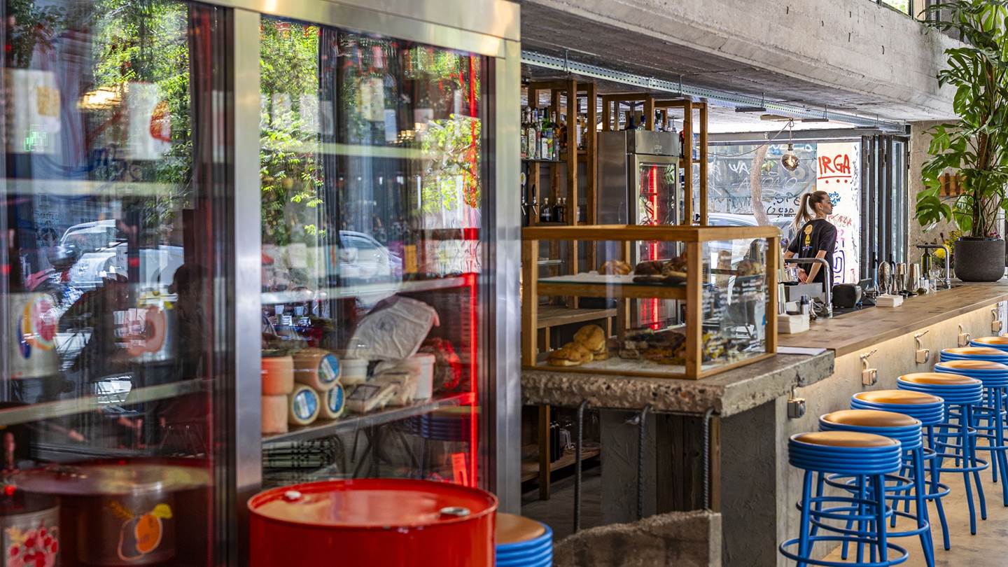 To Walk In ίσως είναι το επόμενο σπουδαίο μπαρ της Αθήνας