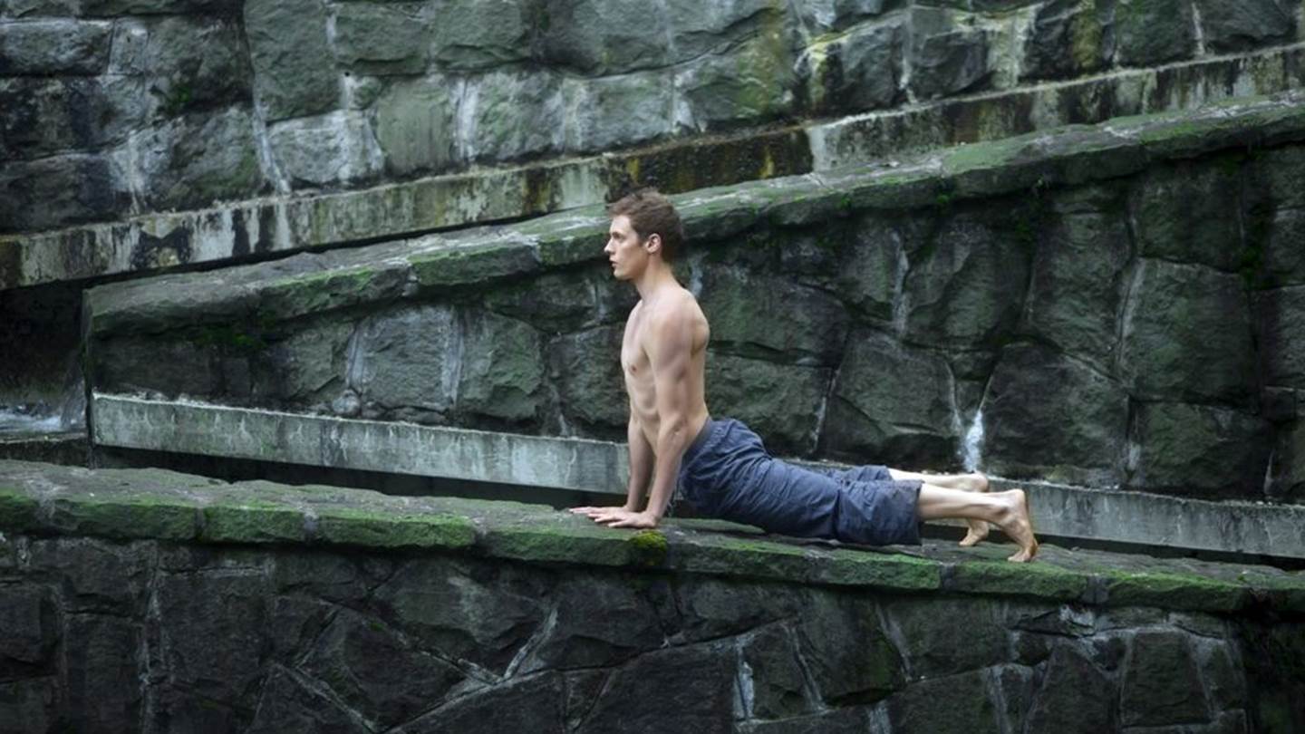 Απλές και ήπιες ασκήσεις για να ξαναβρείς τη φόρμα σου