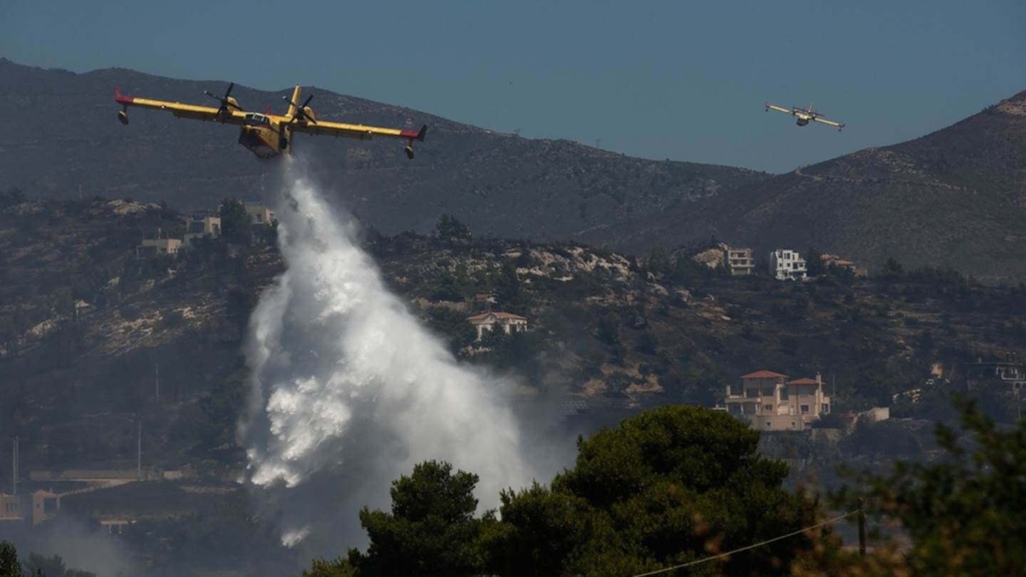Ο χάρτης της Αττικής με τα ενεργά πύρινα μέτωπα