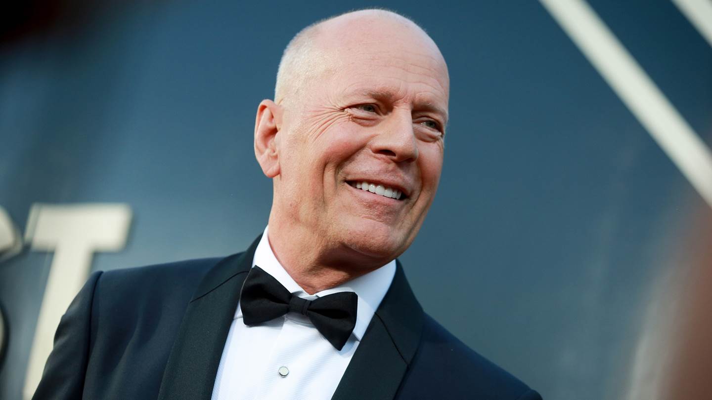 O Bruce Willis επιστρέφει στον τόπο του εγκλήματος
