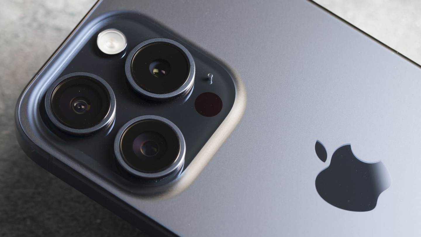 5 νέα 'έξυπνα' χαρακτηριστικά της Apple για το iOS 18