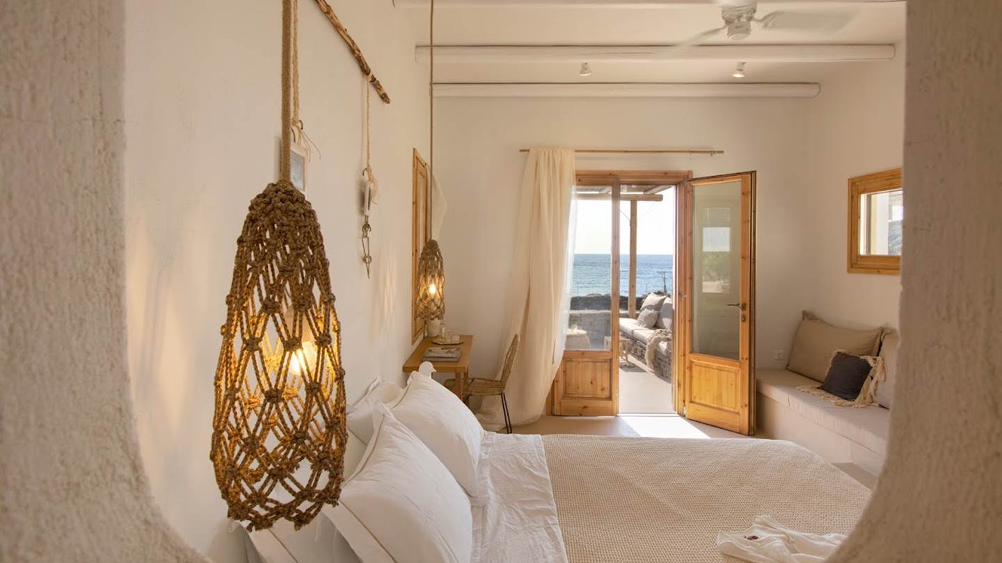 Στην Τζια και το πρώτο ολιστικό boutique hotel των Κυκλάδων