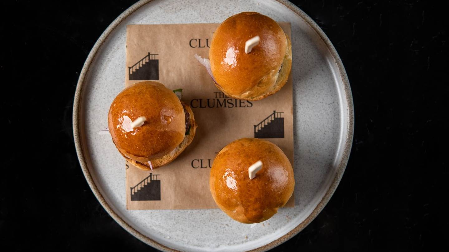 Το The Clumsies έρχεται σπίτι σου