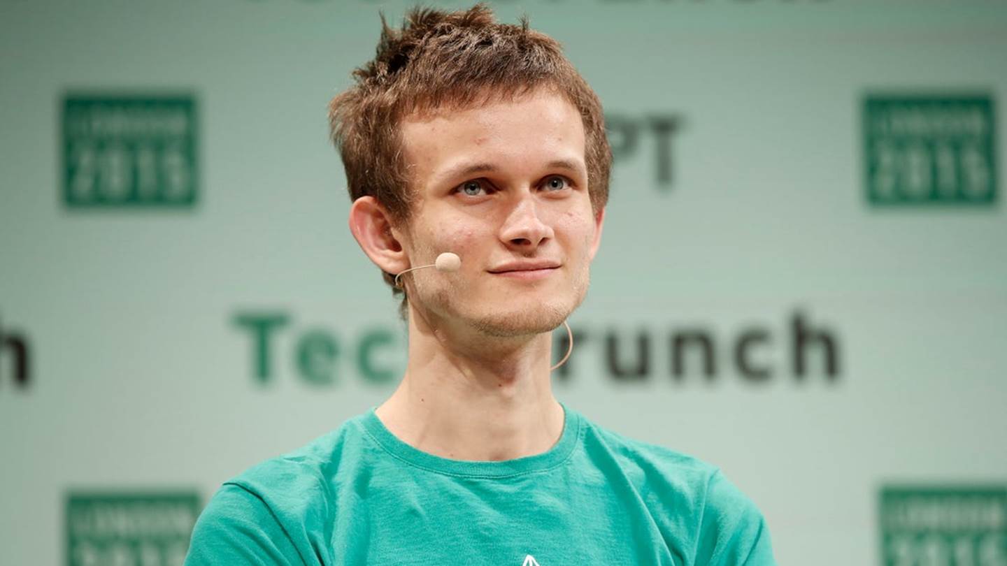 Ποιος είναι ο Vitalik Buterin, ο νεότερος crypto-δισεκατομμυριούχος του κόσμου