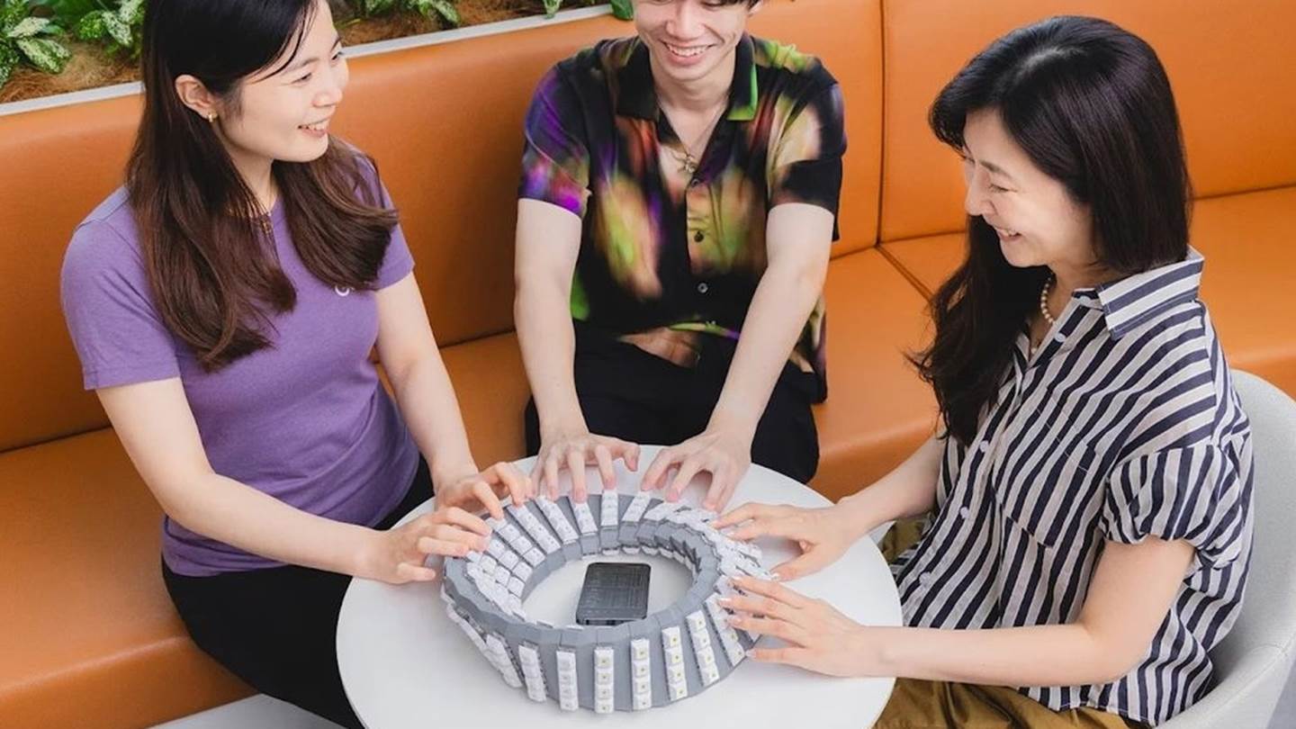 H Google παρουσίασε ένα κυκλικό πληκτρολόγιο για να μας φέρει πιο κοντά