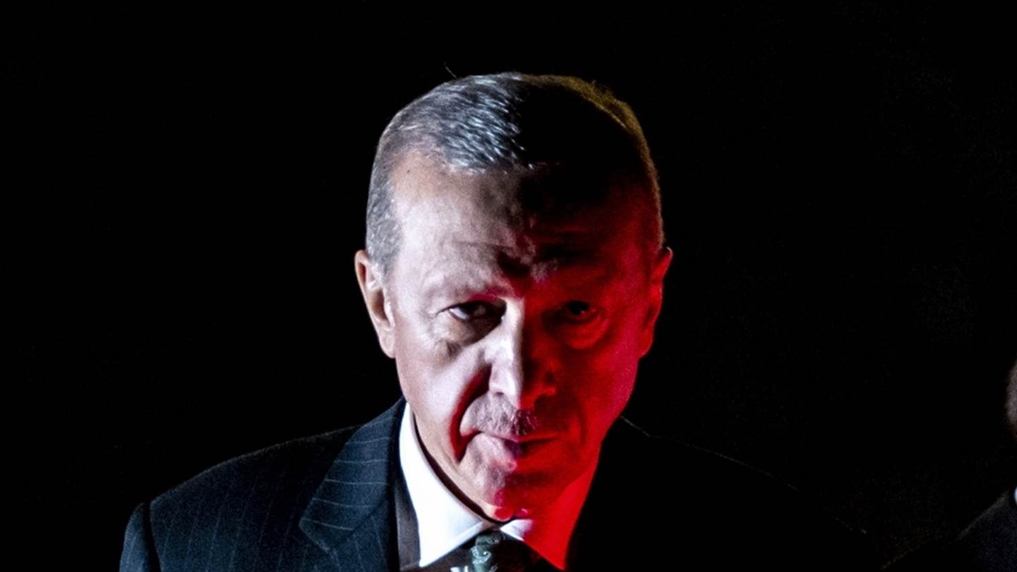O Erdogan απειλεί με πυραύλους και γεωτρήσεις νότια της Κρήτης