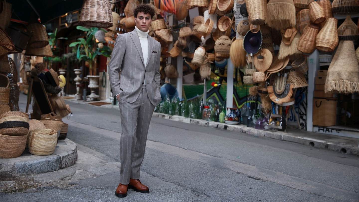 Ο Χάρης Ντάβλας συνεργάζεται με τον οίκο VARDAS για τη νέα συλλογή HDxVARDAS FW24/25