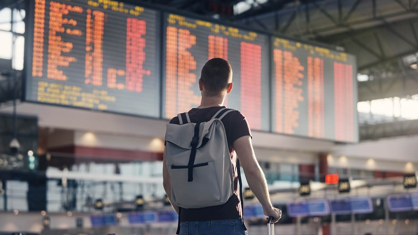 Είμαστε πιο χαρούμενοι όταν κάνουμε ταξίδια παρά παιδιά, έρευνα υποστηρίζει