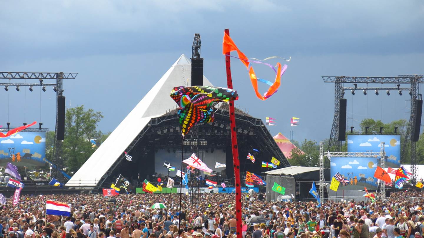 Οι playlists των καλλιτεχνών του φετινού Glastonbury στο Spotify