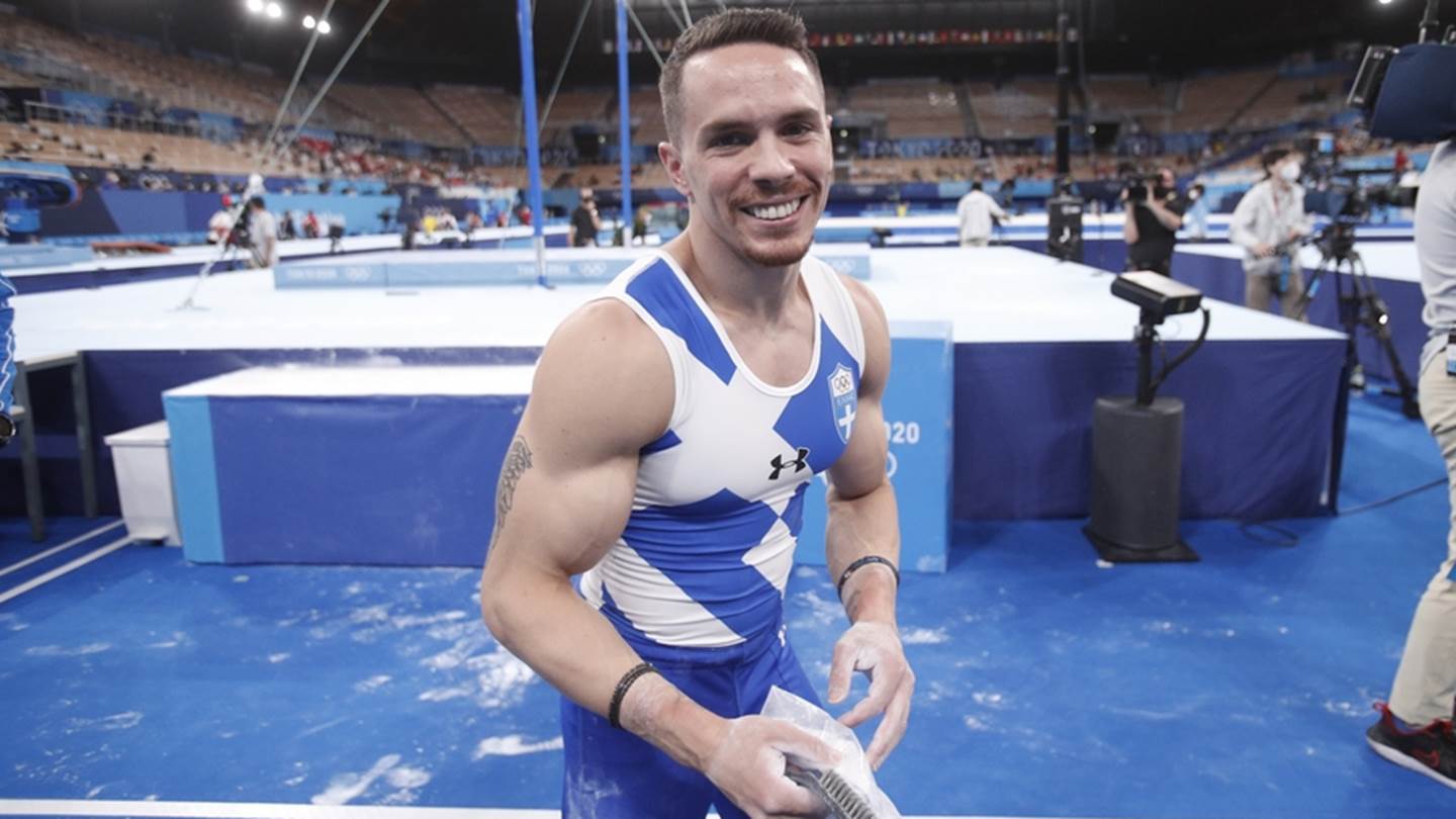 Μπήκαμε στο δωμάτιο του Λευτέρη Πετρούνια στο Ολυμπιακό Χωριό