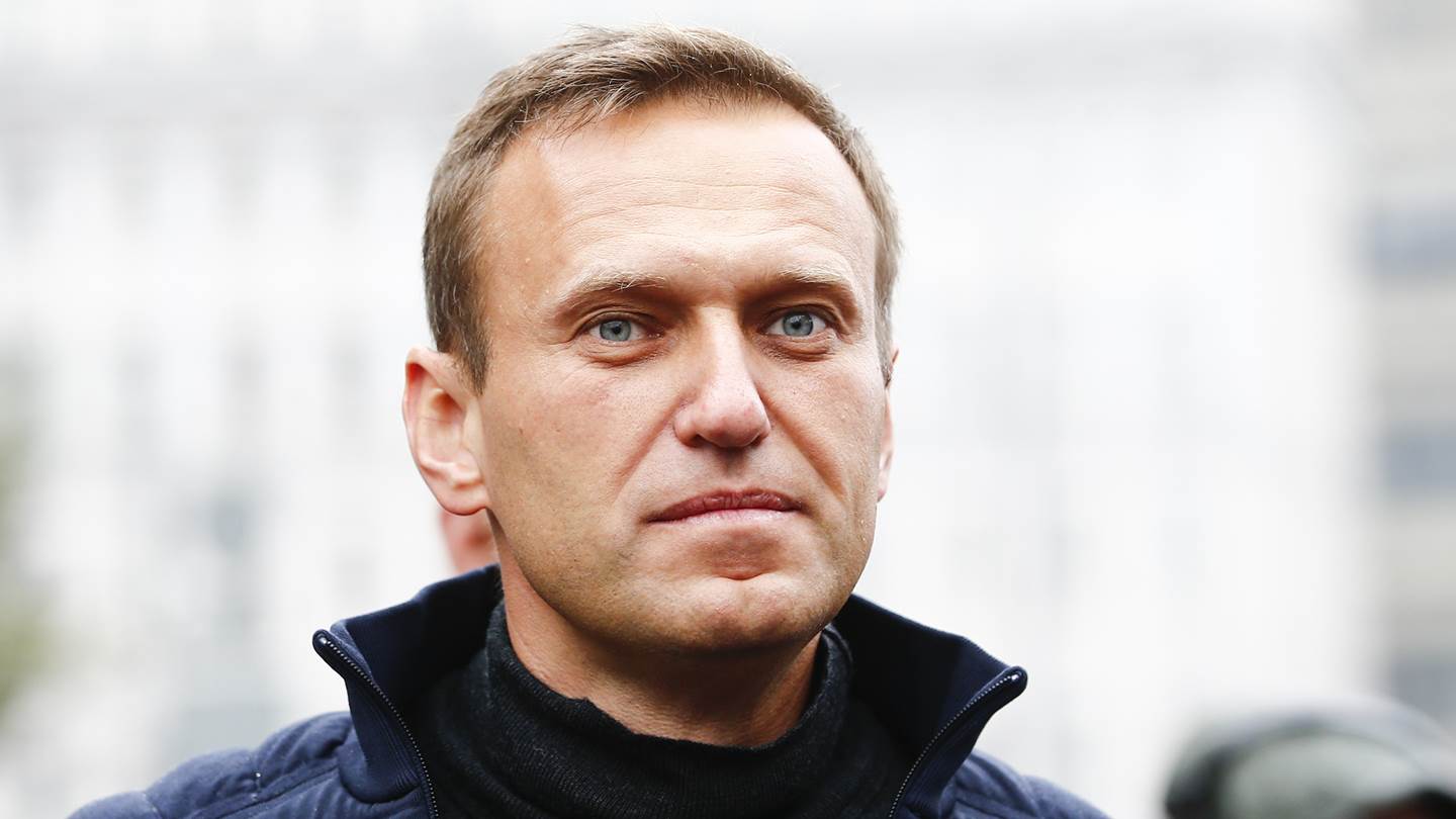 Ο Alexei Navalny πρέπει να απελευθερωθεί